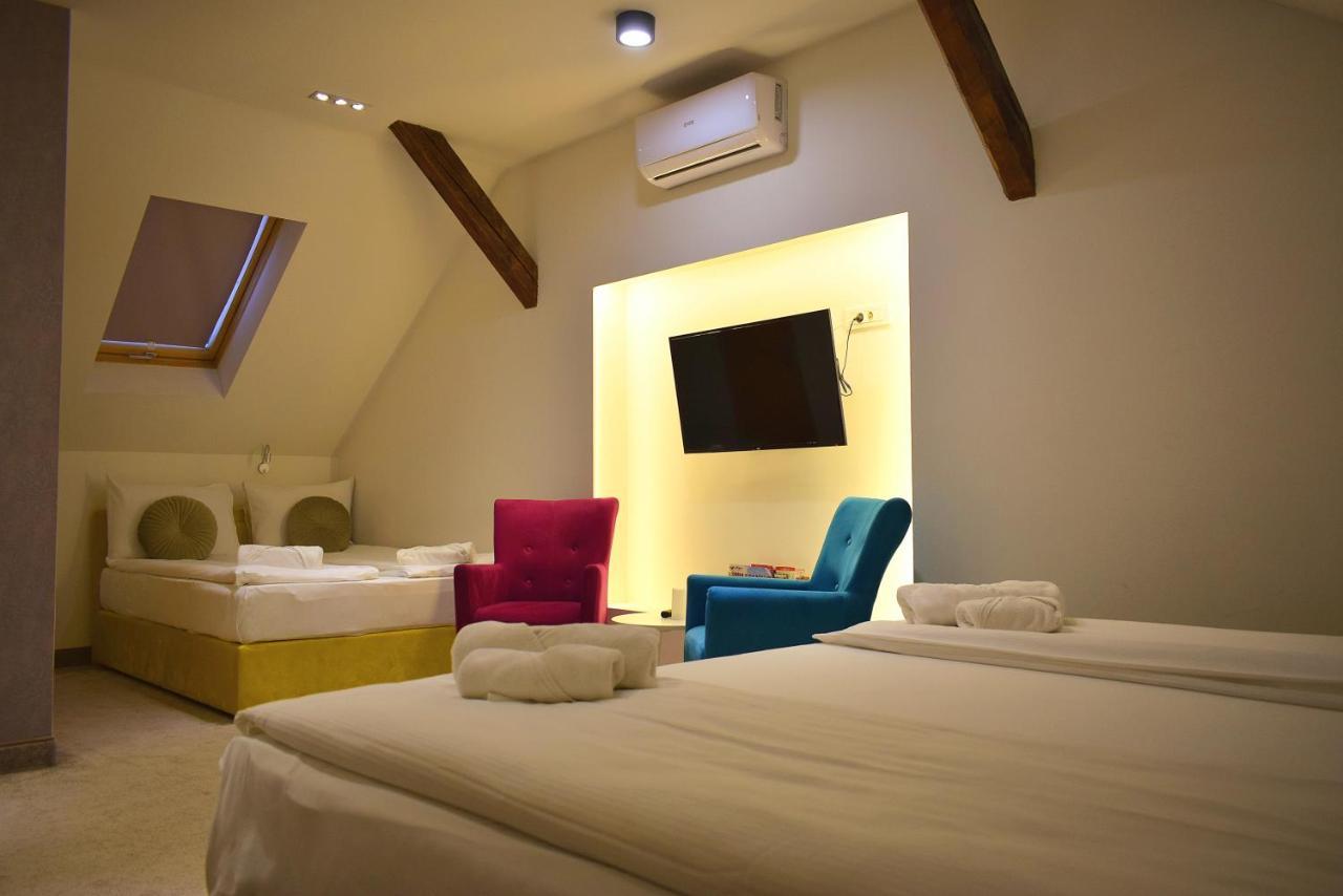 Deluxe Nortel Hotel Σαράγεβο Εξωτερικό φωτογραφία