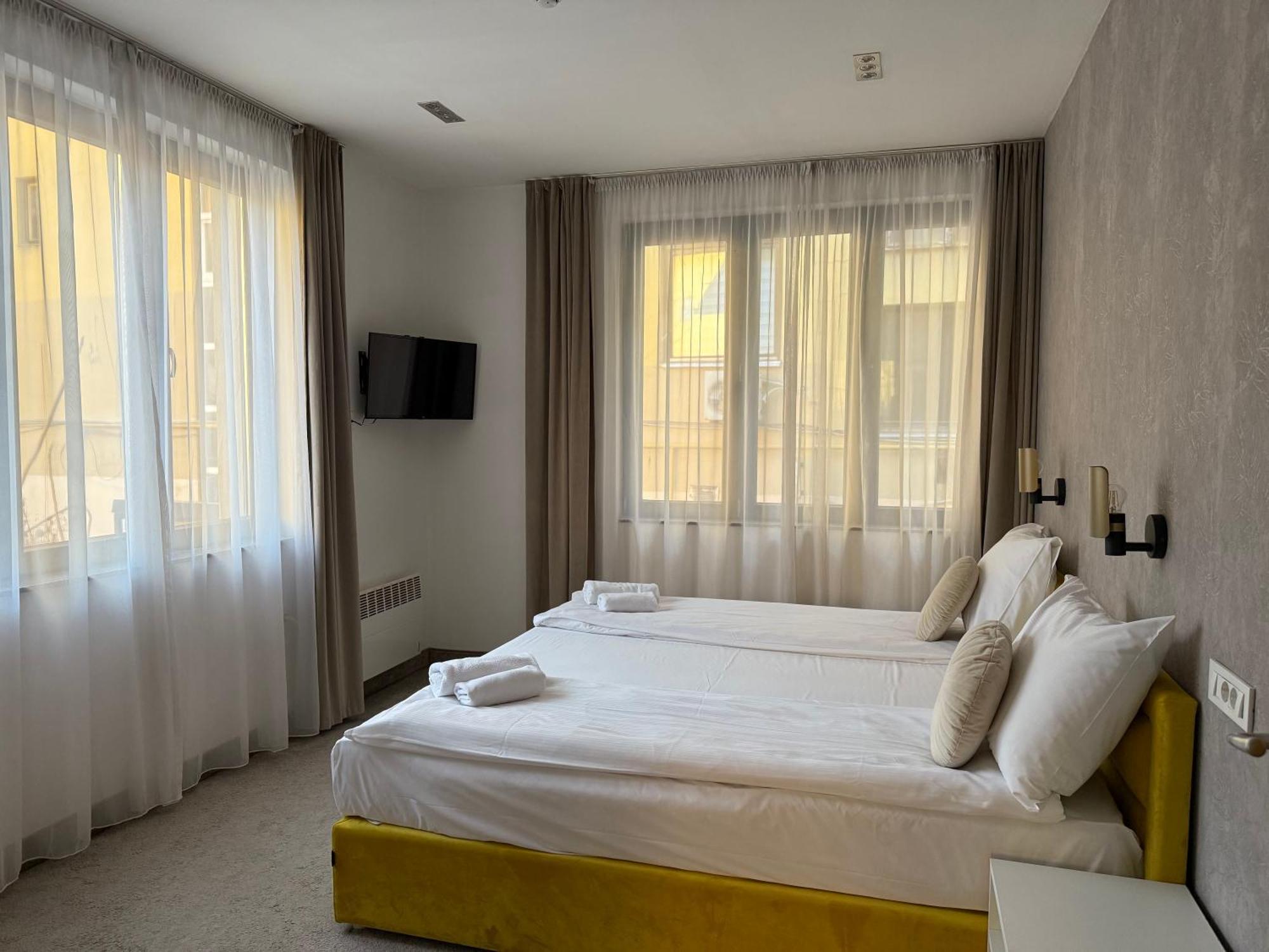 Deluxe Nortel Hotel Σαράγεβο Εξωτερικό φωτογραφία