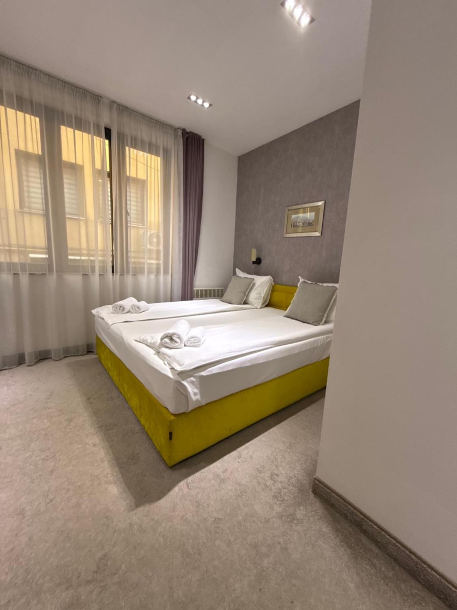 Deluxe Nortel Hotel Σαράγεβο Εξωτερικό φωτογραφία