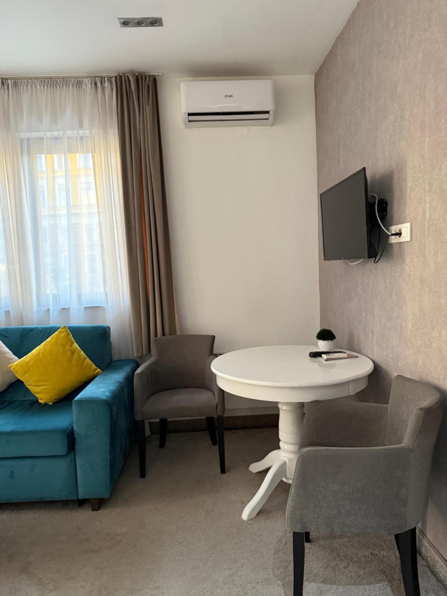 Deluxe Nortel Hotel Σαράγεβο Εξωτερικό φωτογραφία