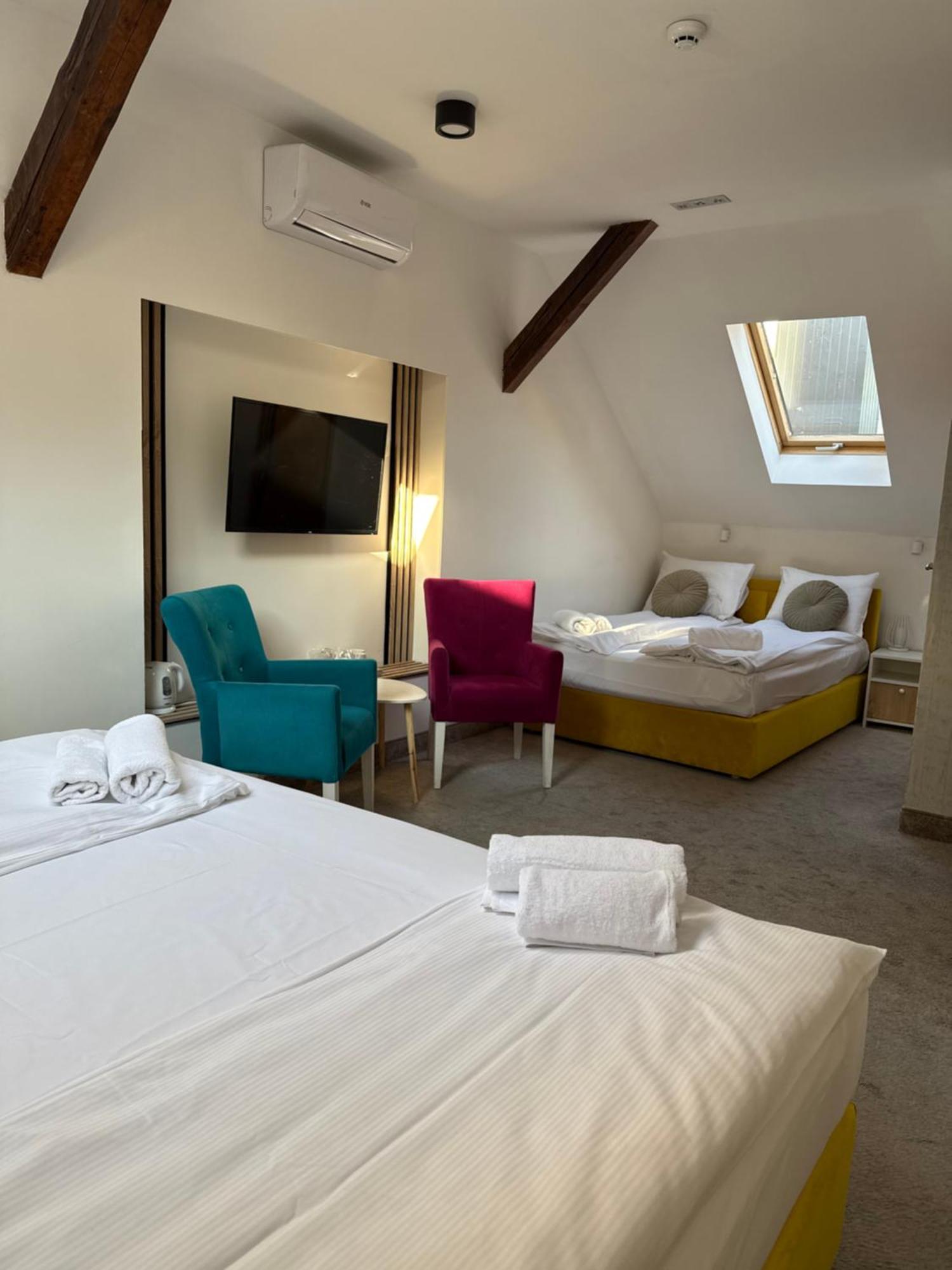 Deluxe Nortel Hotel Σαράγεβο Εξωτερικό φωτογραφία
